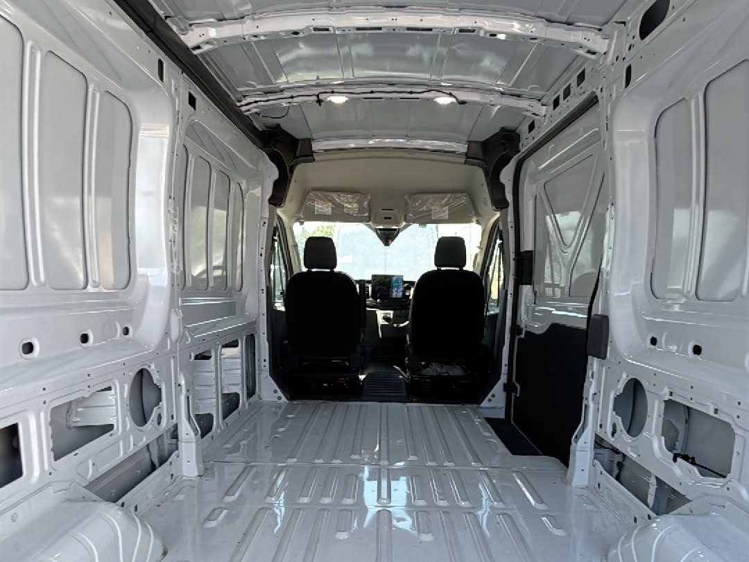 ford e-transit cargo van 2023 1FTBW9CK2PKA58490 image ford e-transit cargo van 2023 1FTBW9CK2PKA58490 image